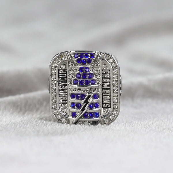 2004 NHL Hockey Tampa Bay Lightning Ring